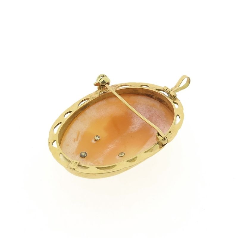 Image 5 of Gold brooch/pendant with cameo and diamond