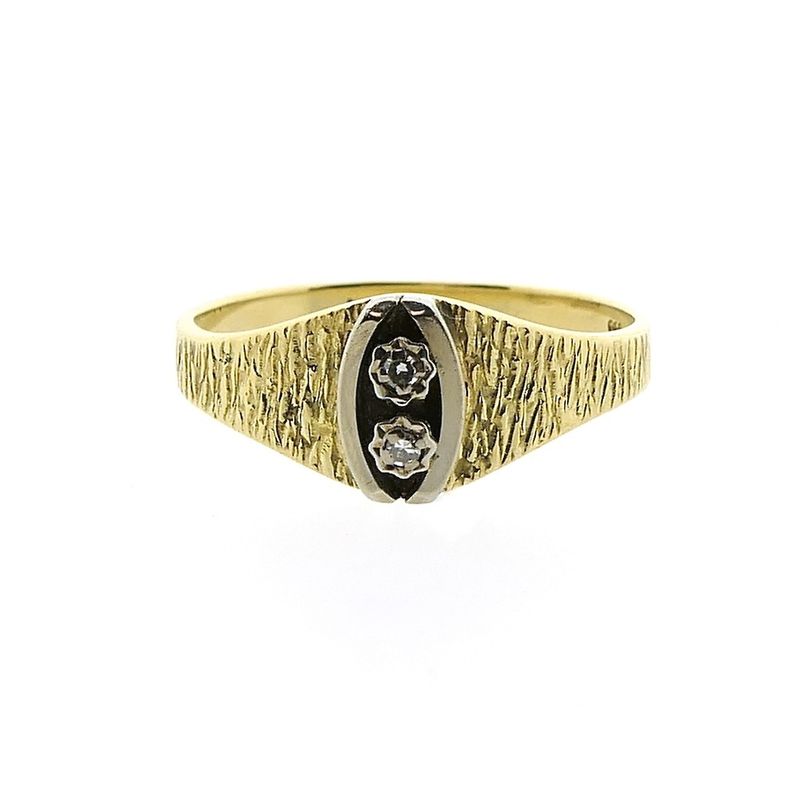 Image 3 of Two-tone gold ring with diamond; 0.03 ct.