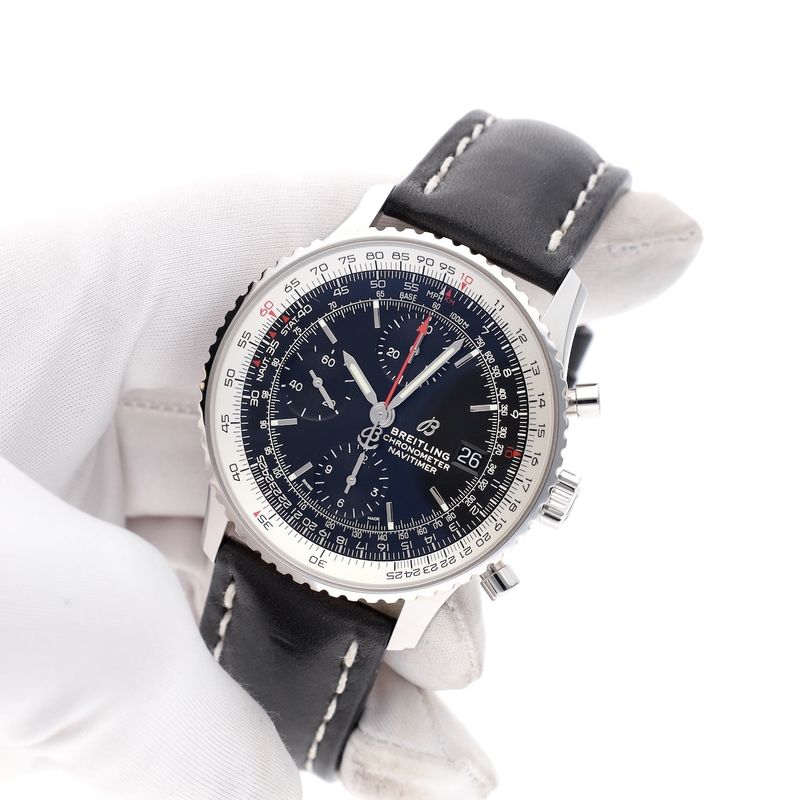 Image 7 of Breitling Navitimer Chronograph 41mm A13324; Automatic men's watch