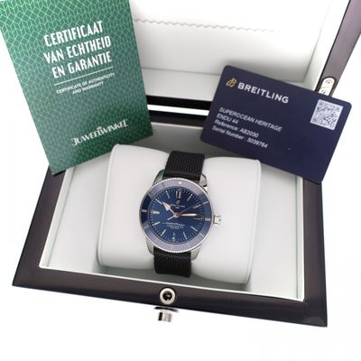 Afbeelding 2 van Breitling Superocean Heritage II 44mm AB2030; Automatisch Heren Horloge