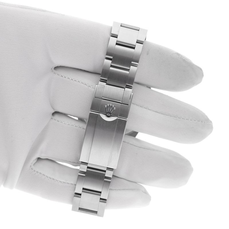 Image 8 of Rolex Explorer 39mm 'MK1' 214270; Automatic men's watch