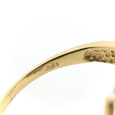 Image 2 of Gold entourage ring with diamond; 0.68 ct.