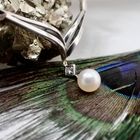 Image 2 of White gold necklace with pearl and diamond 0.05 ct.