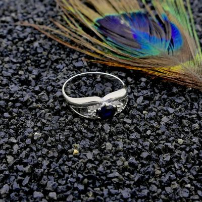 White gold ring with sapphire and diamond; 0.05 ct. Image 2 of White gold ring with sapphire and diamond; 0.05 ct.