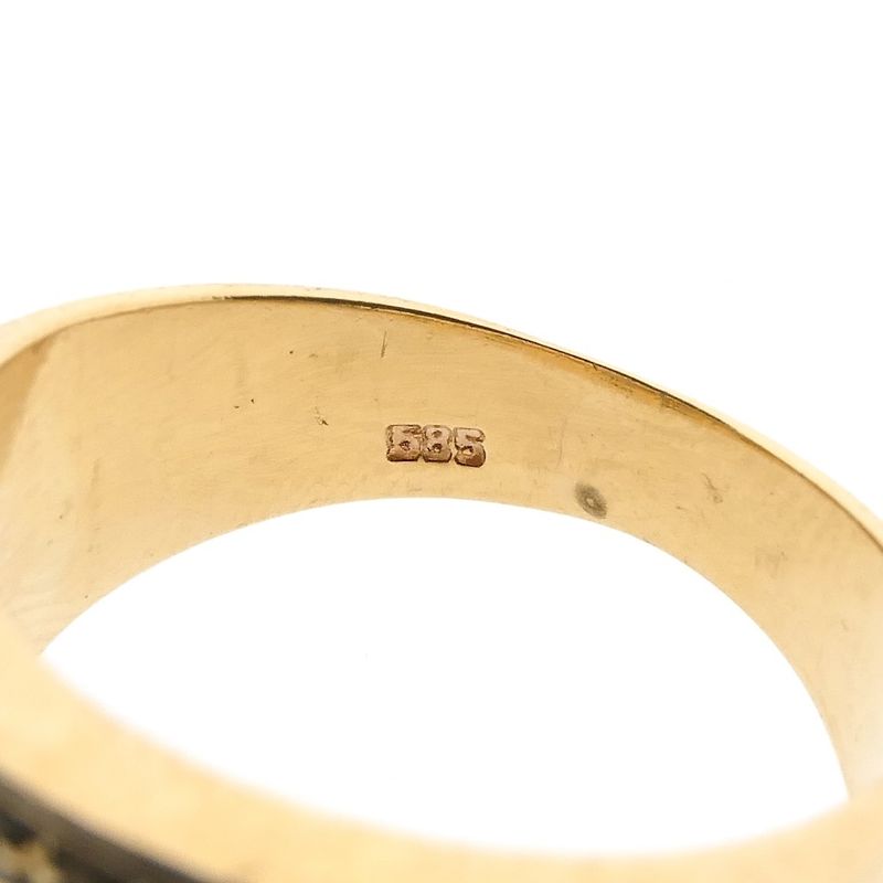 Image 9 of Gold pavé ring with zirconia