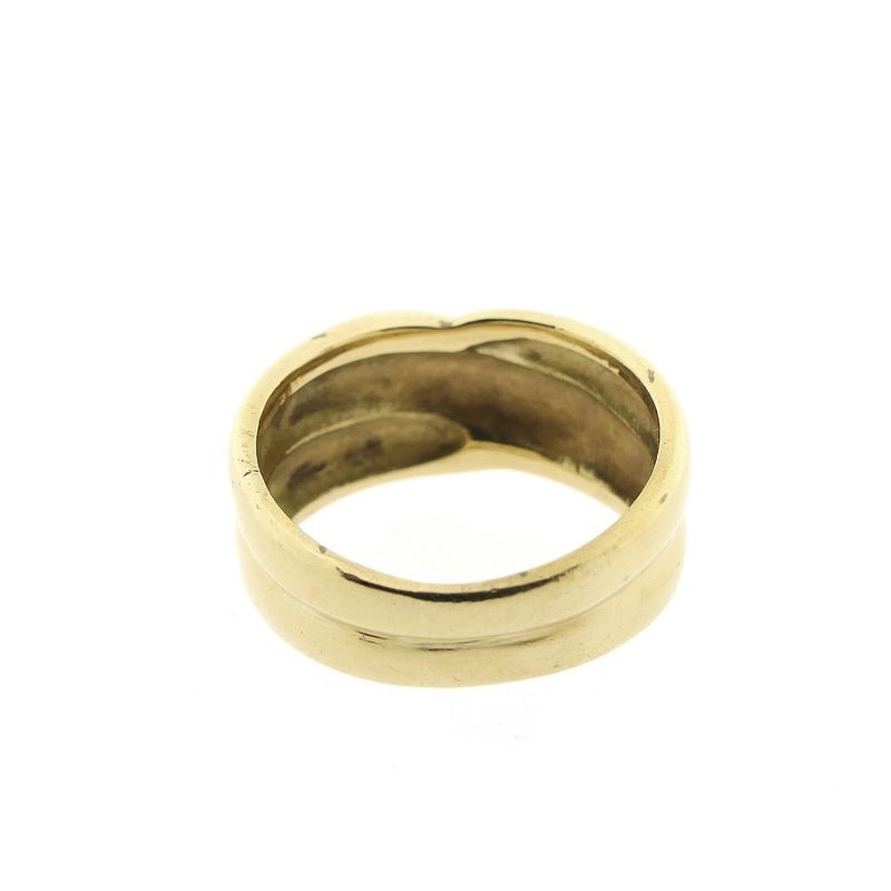 Image 5 of Gold ring with a domed design