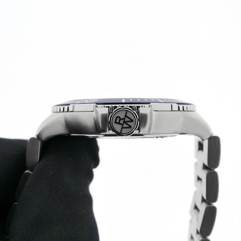 Image 5 of Raymond Weil Tango 8260-ST3-20001; Men's watch