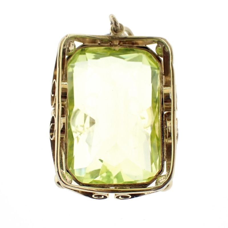 Image 6 of Gold pendant with synthetic gemstone