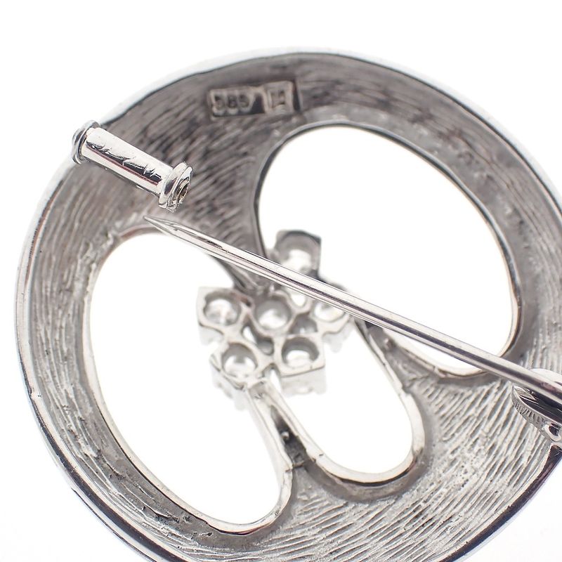 Image 8 of White gold brooch with diamonds; 0.30 ct.