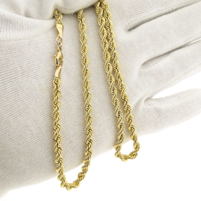 Image 11 of 8K Twisted Link Chain | 50cm