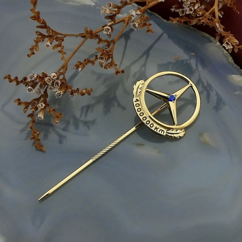 Image 2 of Vintage 8 Crt. lapel pin, tie pin | Mercedes Benz logo
