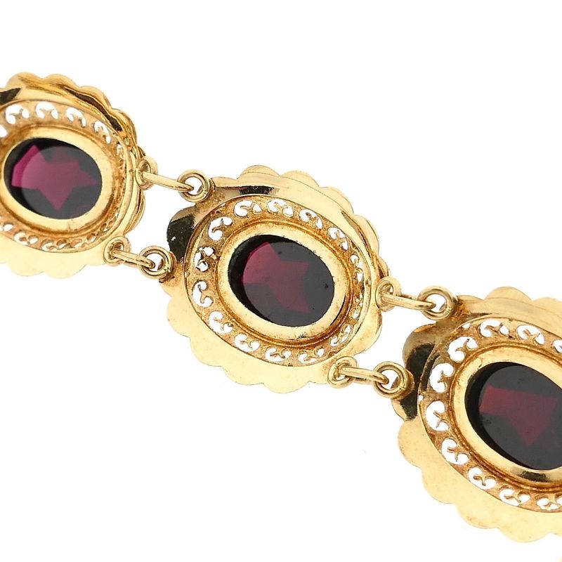 Image 11 of Antique Gold Boat Bracelet with Garnet | 18 cm