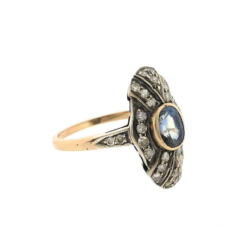 Image 3 of 8-karat Art Deco ring with sapphire and diamonds | Approx. 0.34 ct.