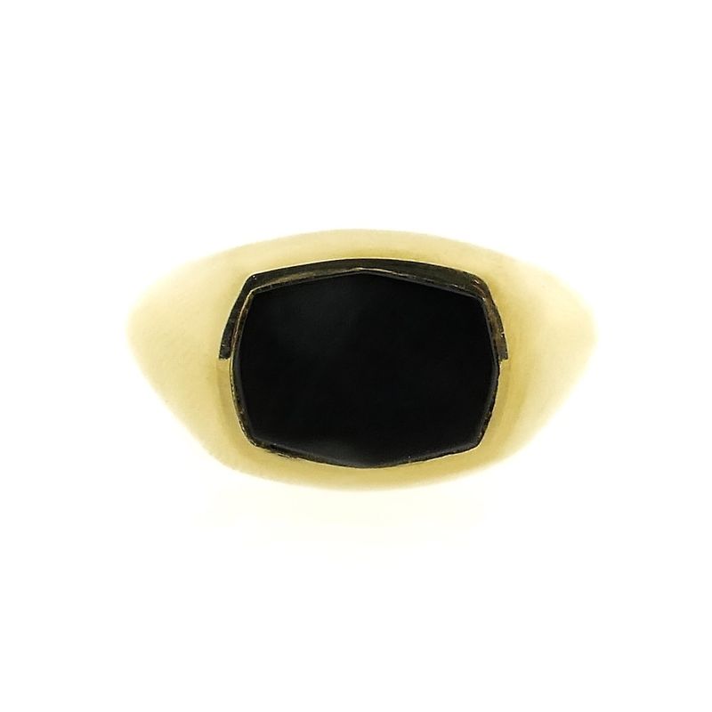 Image 3 of Gold signet ring with onyx