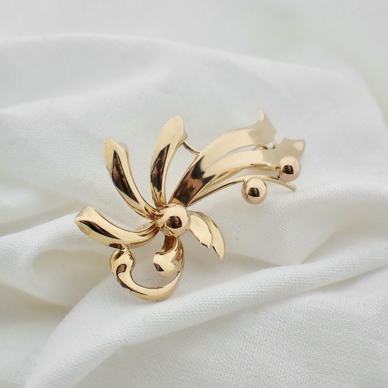 Image 4 of Golden fantasy brooch