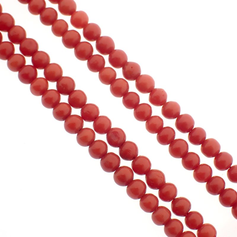 Image 3 of Vintage/antique red coral bead necklace with gold clasp | 56 cm