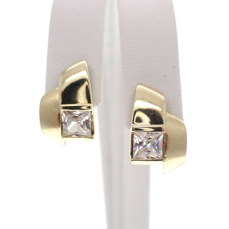 Image 4 of Gold stud earrings with zirconia