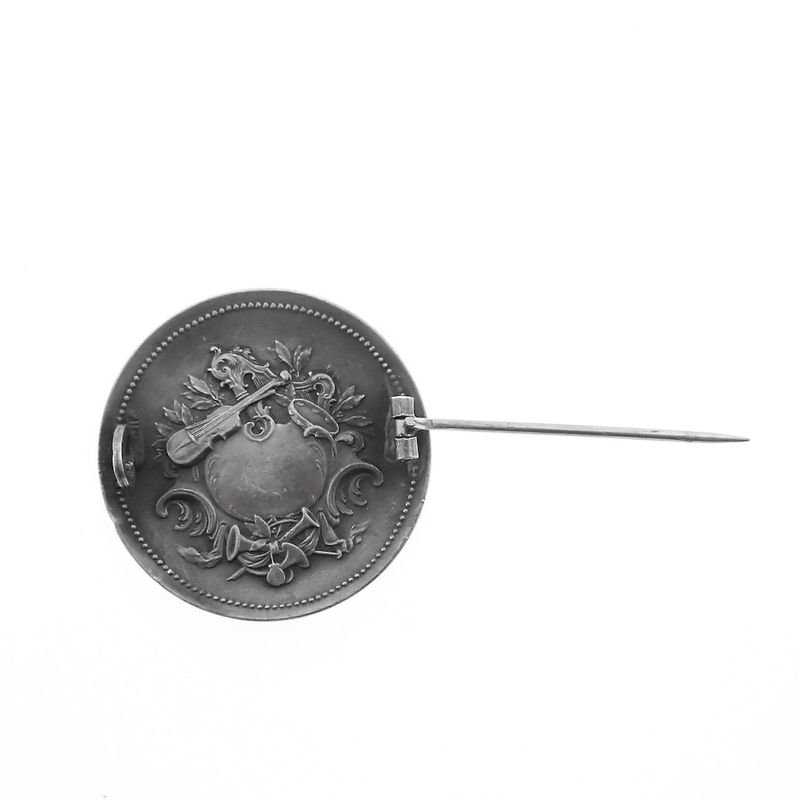 Image 5 of Vintage silver brooch with woman