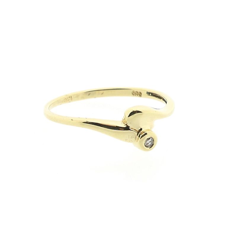 Image 4 of Gold ring with diamond; 0.015 ct.