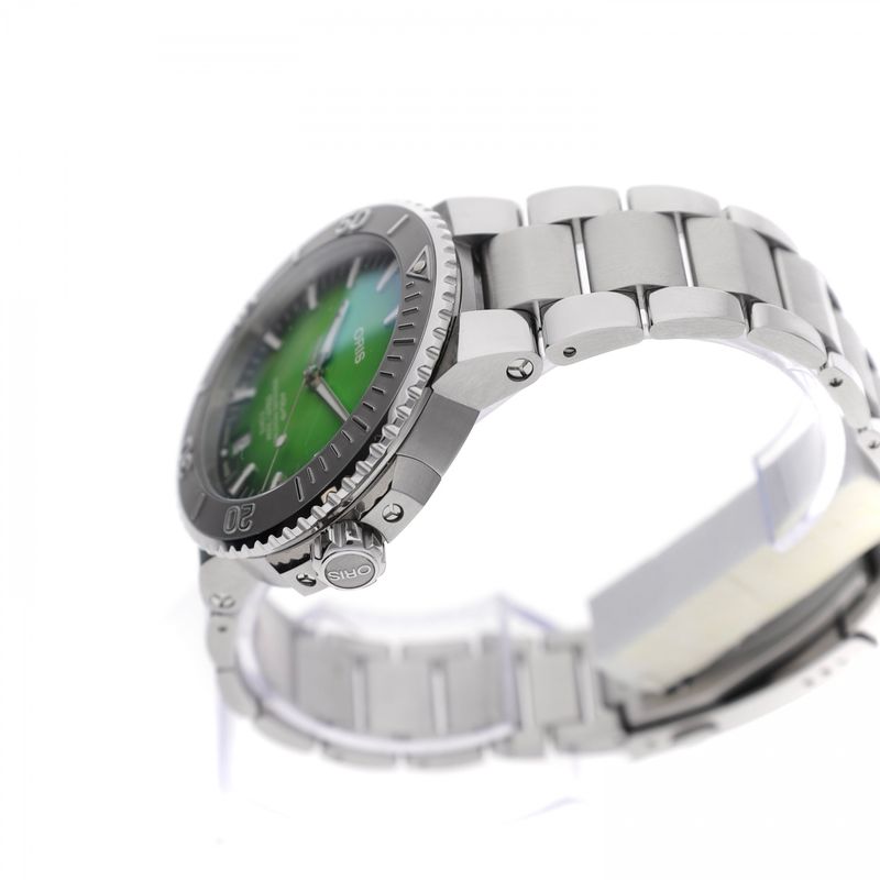 Image 7 of Oris Aquis 'Payoon Ltd.' Automatic Watch