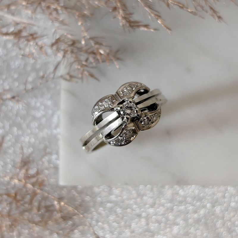 Image 8 of Vintage white gold ring with diamonds; Art Deco | 0.22 ct.