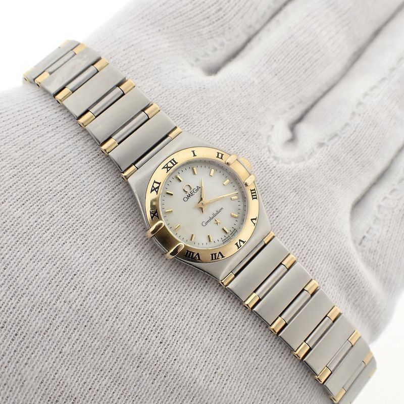 Image 4 of Omega Constellation 'Mother of Pearl'; Ladies watch