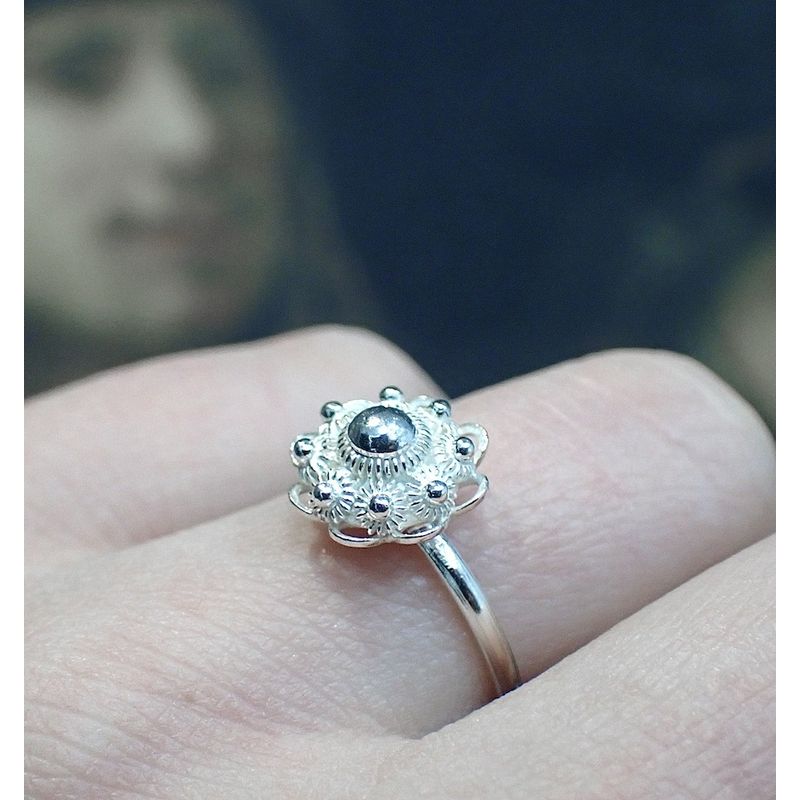 Image 8 of Silver ring with Zeeland button
