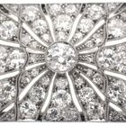 Image 10 of Unique 18 kt white gold brooch set with diamonds of approx. 4.70 ct.