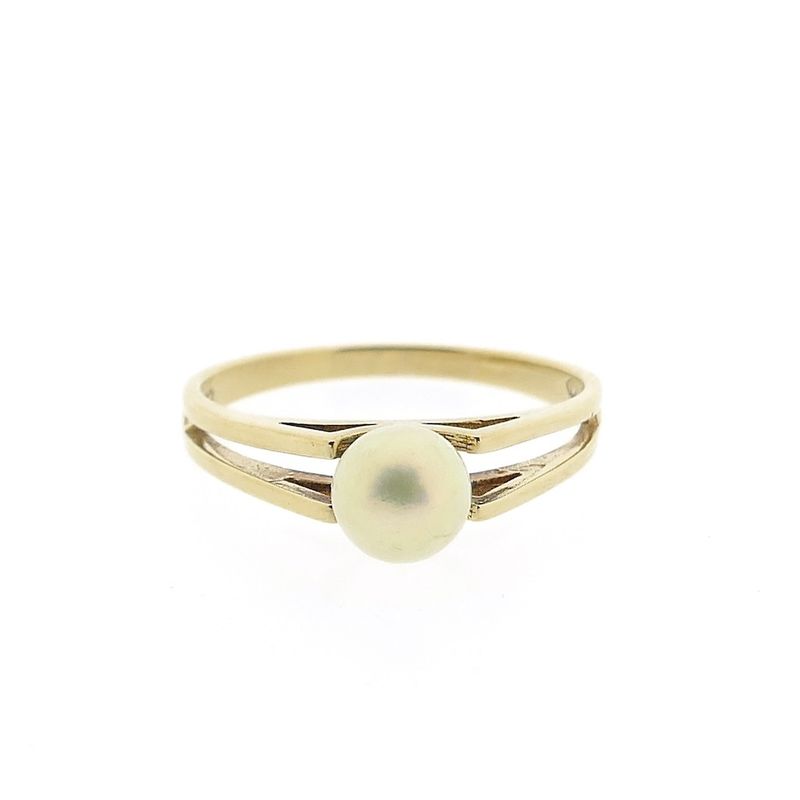 Image 4 of 8 carat ring with pearl
