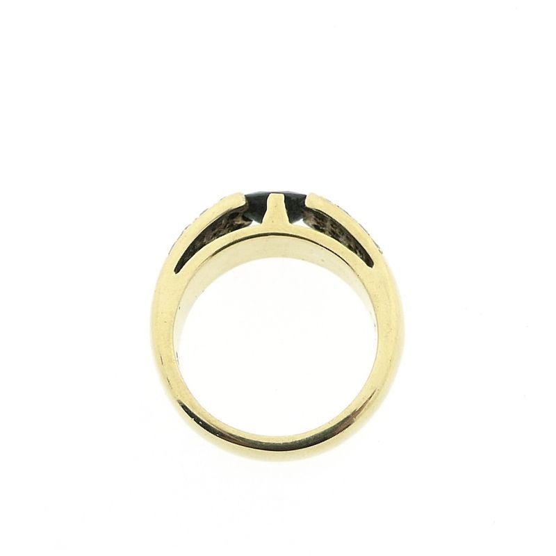 Image 6 of Gold ring with sapphire and diamond; 0.48 ct.