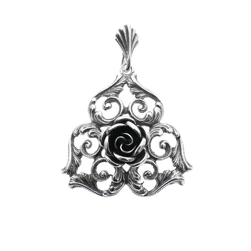 Image 1 of Antique silver floral pendant | Art Nouveau