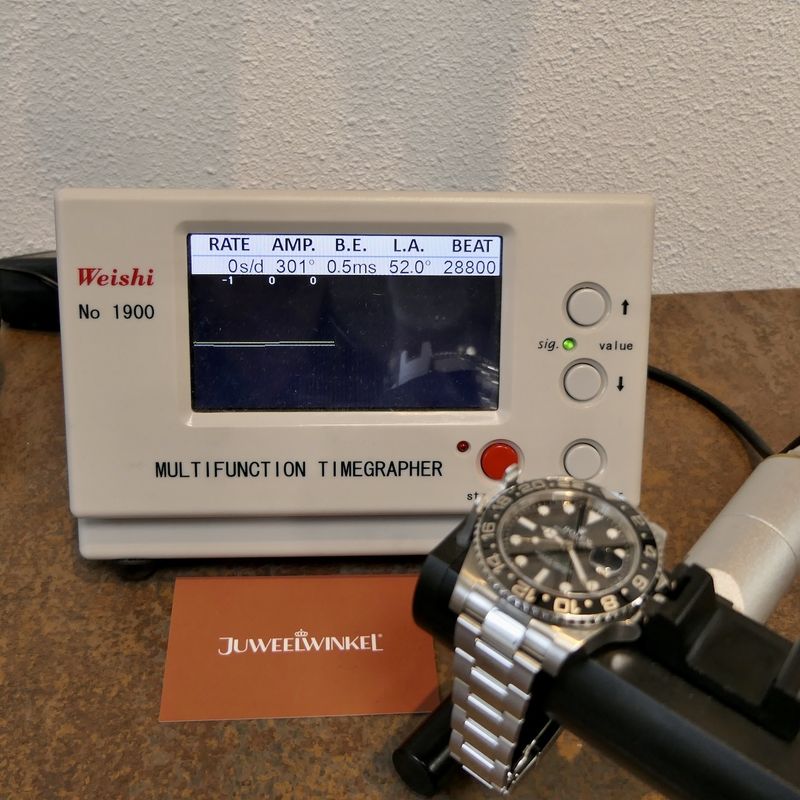 Image 21 of Rolex GMT-Master II 116710LN; Automatic men's watch