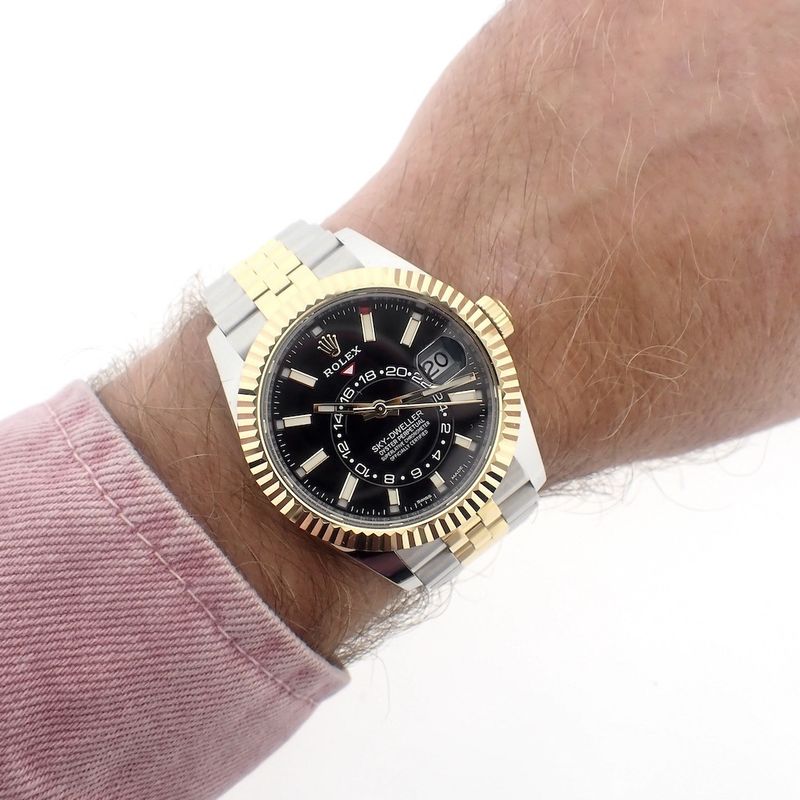 Image 9 of Rolex Sky-Dweller 326933; Men's watch