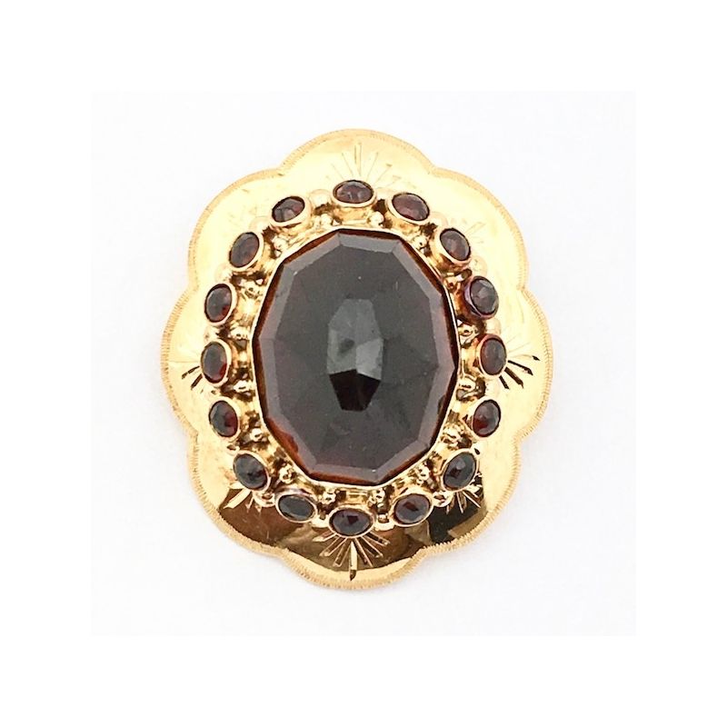Image 1 of Antique gold brooch with garnet