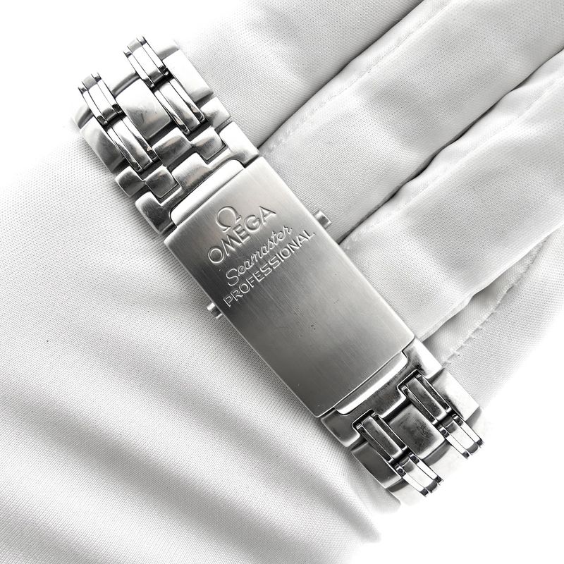 Image 12 of Omega Seamaster 300m 'America's Cup' 2533.50.00; Automatic men's diving watch