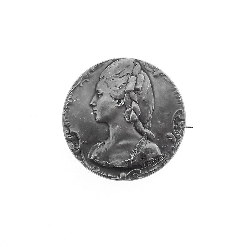 Image 1 of Vintage silver brooch with woman