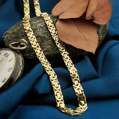 Exclusive long gold flat king chain | 60 cm Image 2 of Exclusive long gold flat king chain | 60 cm