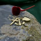 Image 2 of Gold pendant; Faith, hope, and love