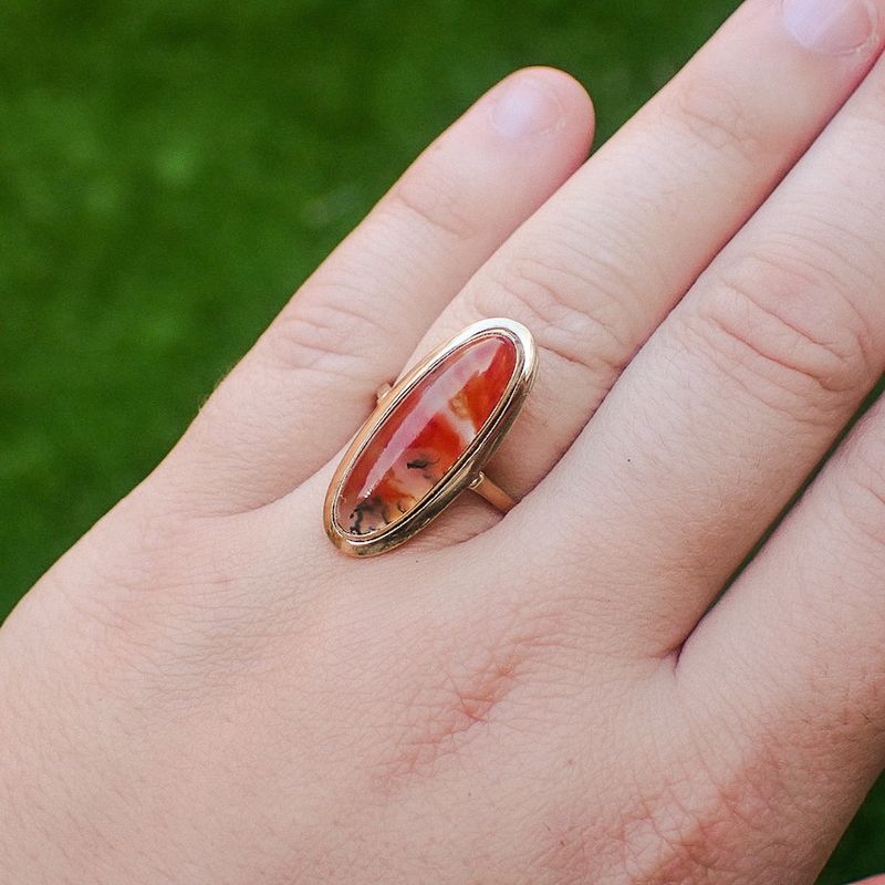 Image 4 of Gold ring with moss agate | Vintage