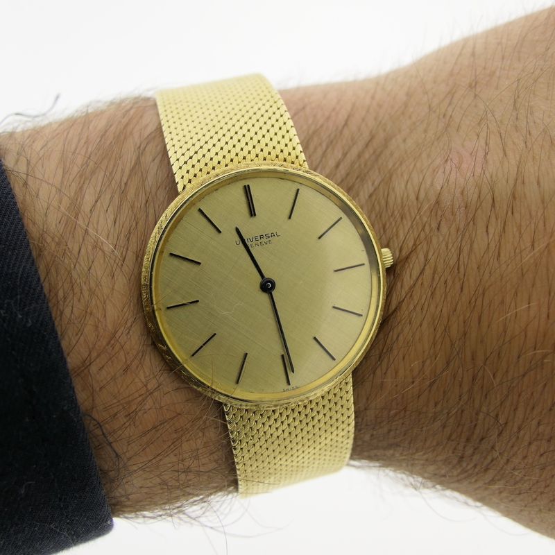 Image 12 of Universal Geneva; Vintage 18k gold men's watch