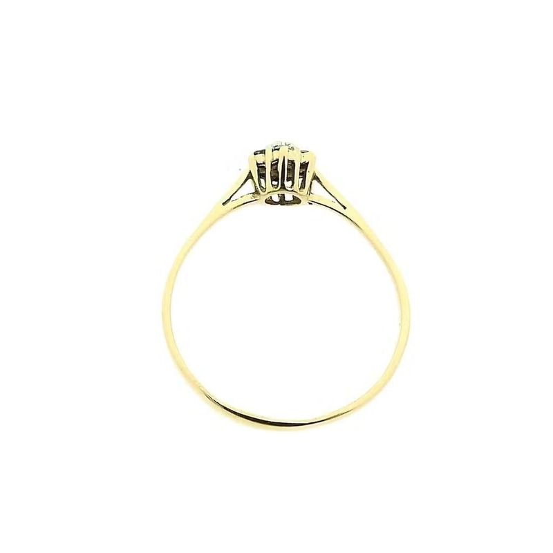 Image 4 of Gold entourage ring with diamonds; 0.105 ct.