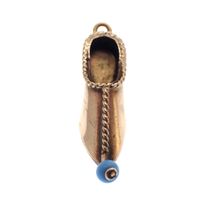 Gold pendant of a mule with turquoise