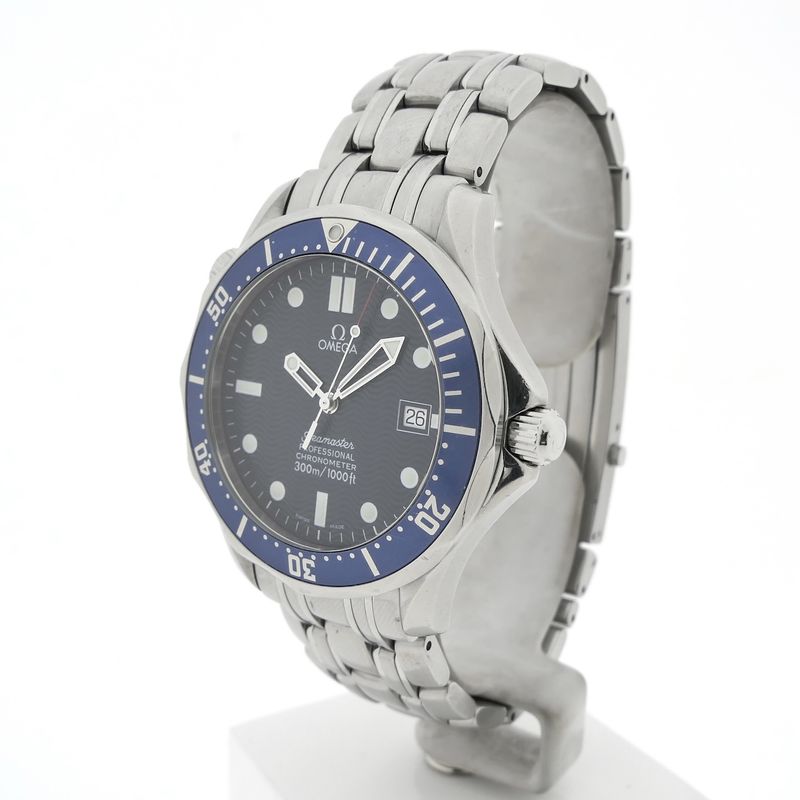 Image 2 of Omega Seamaster 300m 'James Bond' 2531.80.00; Automatic men's diving watch