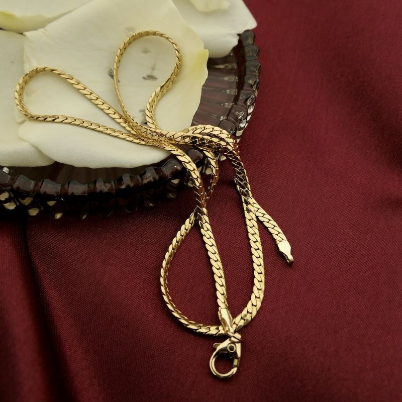 Image 2 of Gold flat gourmet link chain | 46 cm