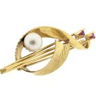 Image 2 of Gold brooch with pearl and ruby