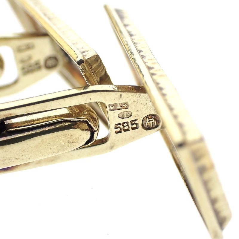 Image 3 of Gold cufflinks