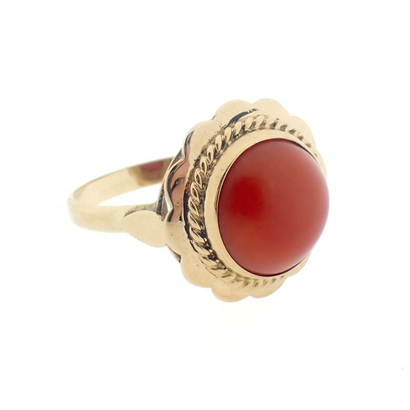 Image 7 of Gold ring with red coral | Vintage