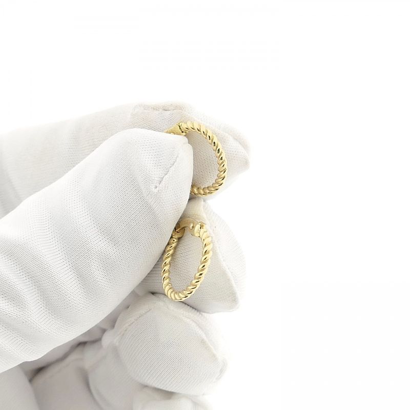 Image 8 of Gold twisted earrings