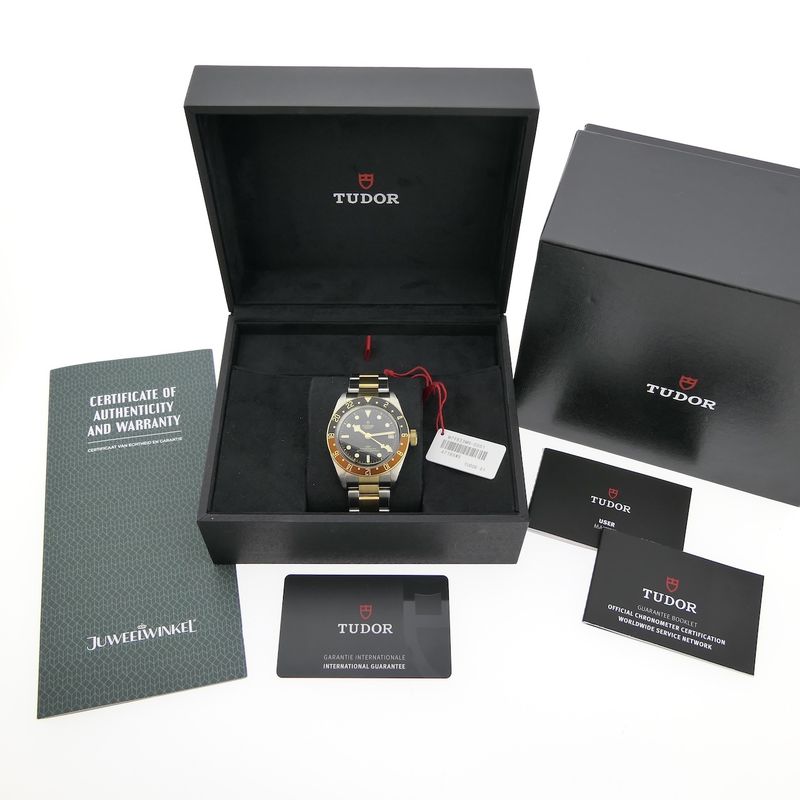 Image 18 of Tudor Black Bay 41mm GMT 'Steel & Gold' 79833MN; Automatic men's watch