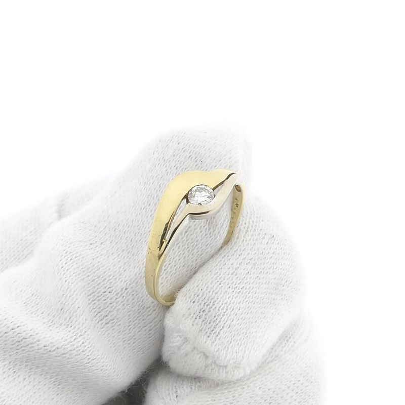 Image 9 of Two-tone gold solitaire ring with diamond | 0.15 ct.